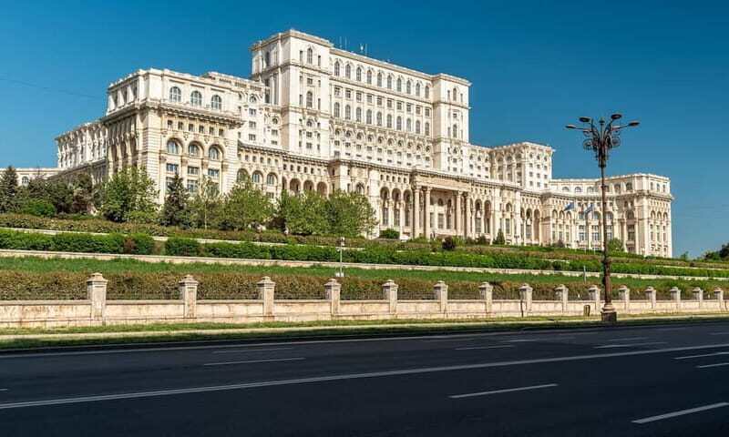 Ceausescu Mansion , Palace of Parliament and Village Museum - An In-Depth Look at the Tour Experience