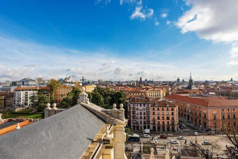 Cervantes in Madrid: Private Tour in the Literary Quarter - Discovering Madrid’s Literary Quarter: An In-Depth Review