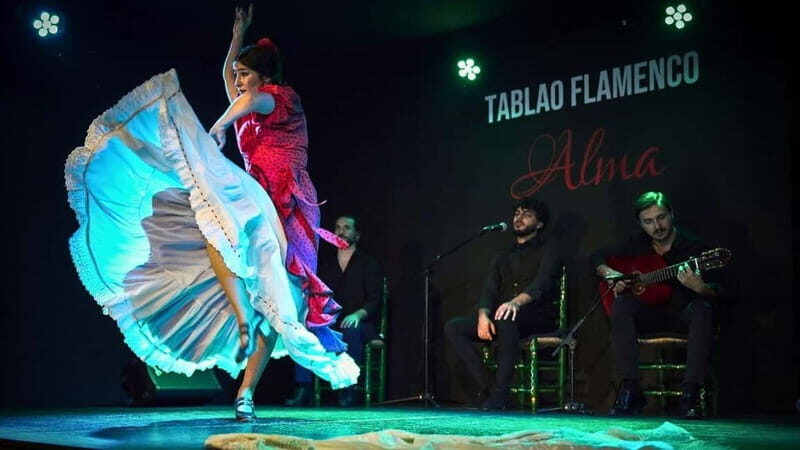 Claps Workshop in Tablao Flamenco Alma
