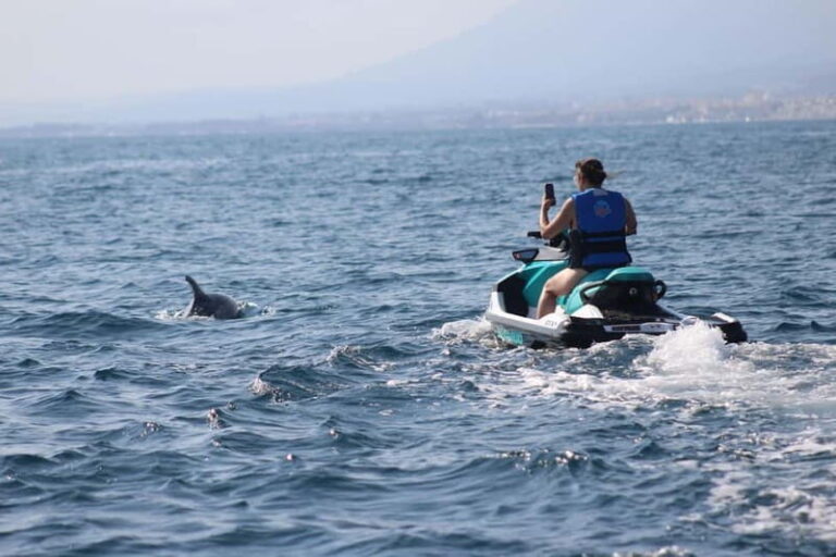 Closed circuit on Jetski - What Is the Experience Really Like?