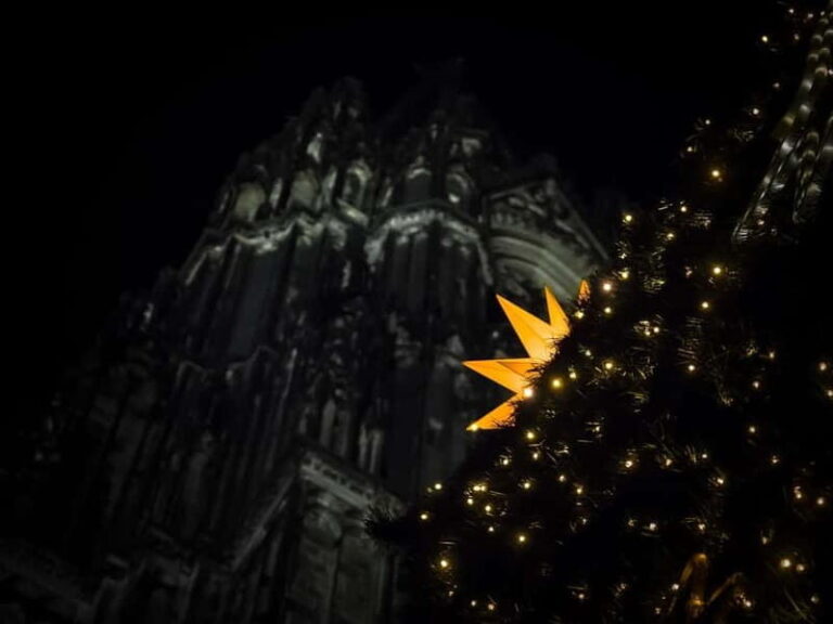 Cologne: Private Christmas Market Tour - The Sum Up