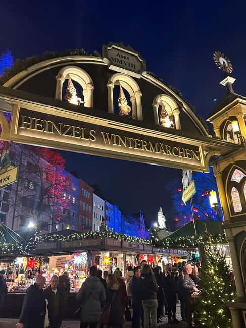 Cologne: Private Guided Christmas Markets Tour - Visiting the Key Markets: What to Expect