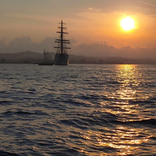 Corfu: Private Sailing Cruise with Sunset Viewing & Drinks - The Experience in Detail