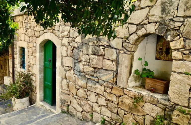 Crete: Knossos Palace, Lasithi, Olive Oil Factory Tour - An Introduction to the Tour Experience