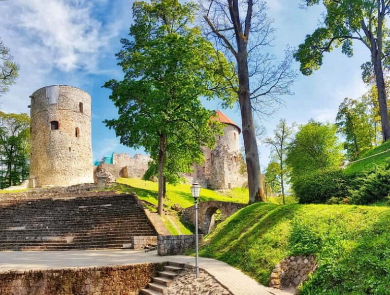 Csis, Lgatne & Sigulda Tour: Must-see Highlights - Discovering Latvia’s Gauja National Park