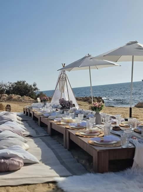 CYPRUS LUXURY BEACH PICNICS - An Elegant Blend of Nature and Luxury