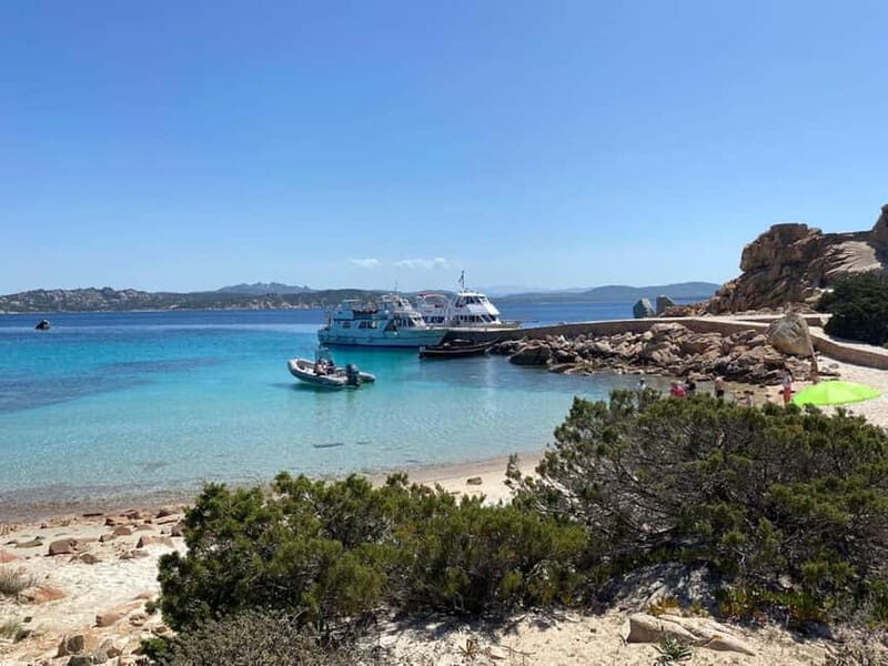 Da Santa Teresa Gallura: tour in motonave a La Maddalena - Authentic Traveler Insights