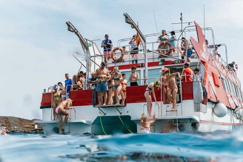 Desde Corralejo: Lobos Island Ferry with Optional Transfer - What Makes This Ferry Experience Special?