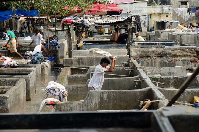 Dhobi Ghat (Open Air Laundry) with Dharavi Slum Guided Tour - Exploring Mumbai’s Hidden Corners: Dhobi Ghat and Dharavi Slum Guided Tour
