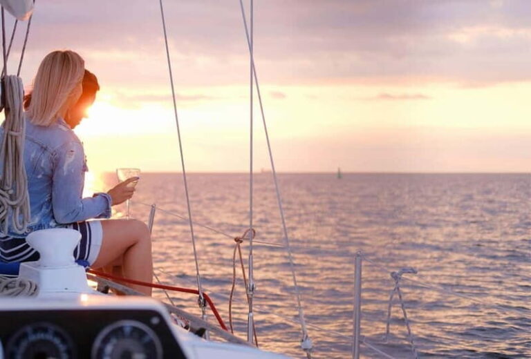 Dia: Day & Sunset Cruise with Menu by Greece's Top 100 Chef - Starting Point and Ease of Access