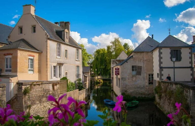 Discover Bayeux: A Private Walking Tour With Local Guide - What Travelers Say