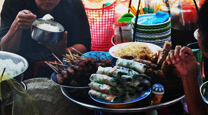 Discover Market By Cyclo Without Tour Guide By DGT - Key Points