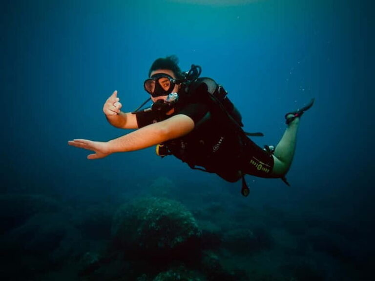 Discover Scuba Diving Boat Tour - The Details You Need to Know
