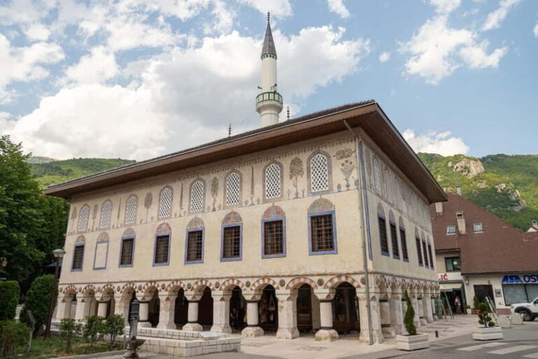 Discover Travnik & Jajce: Culture, Nature & History Await - Introduction to the Tour Experience
