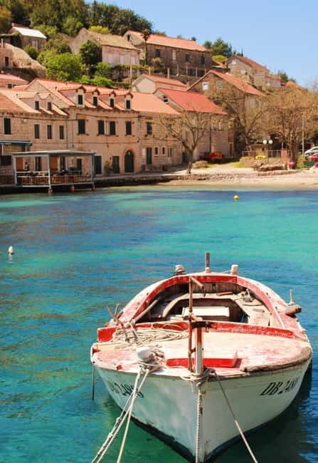 Dubrovnik: 3 Islands Tour w/ Drinks; Optional Lunch Onboard - Visiting Lopud: Sandy Beaches and Historical Charm