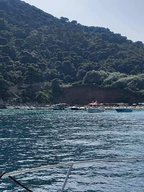 Dubrovnik: Hvar Island Luxury Mini Yacht Tour - An Overview of the Experience