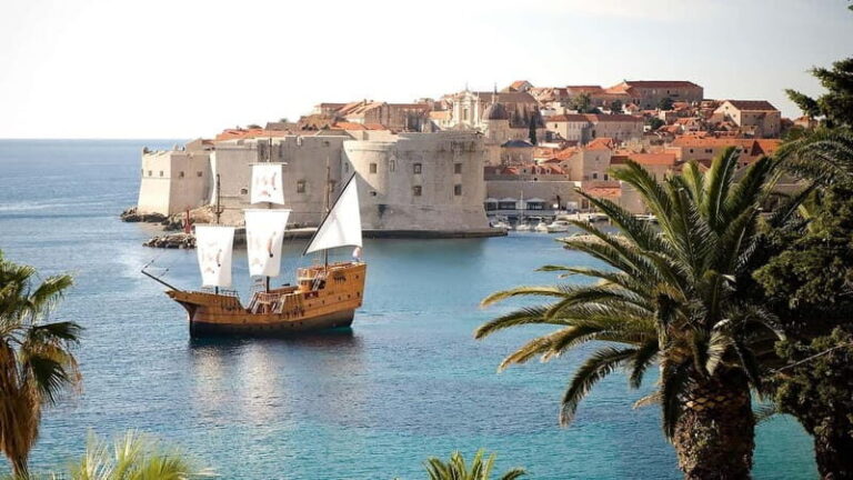 Dubrovnik: Old City Walking Tour with a FREE Polaroid Photo - FAQ