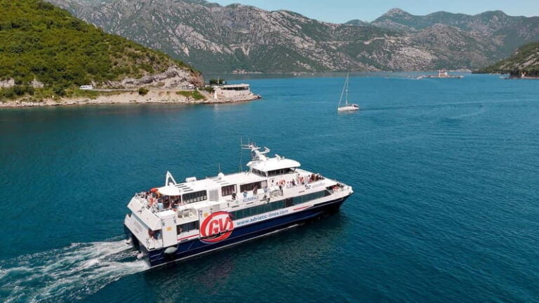 Dubrovnik to/from Kotor: Day Trip or One-Way by Fast Ferry - Arriving in Kotor: The Old Town’s Charm