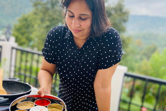 e-Cook (Virtual Cook Class) - Engaging with Indian Cuisine from Home: A Detailed Review of the e-Cook Virtual Class