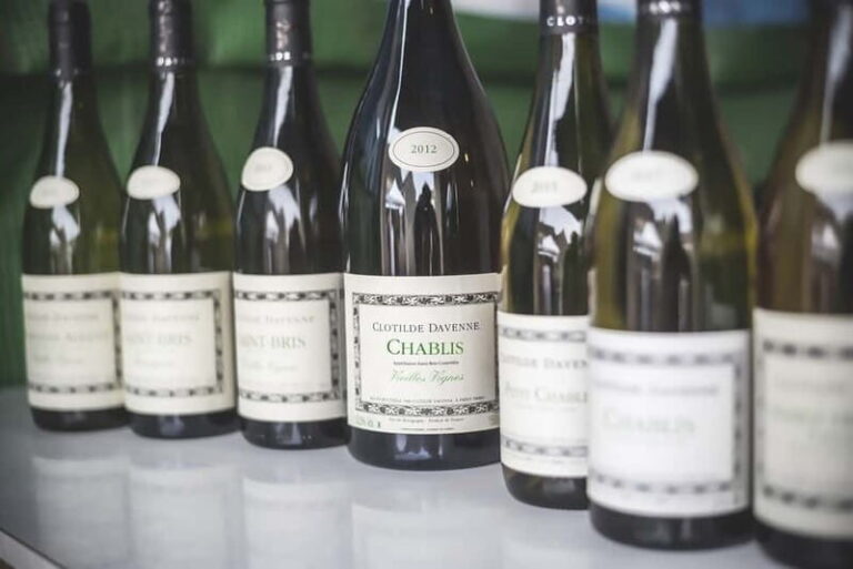 e-Mehari Tour and tasting Chablis Clotilde Davenne - The Experience: What to Expect from Start to Finish