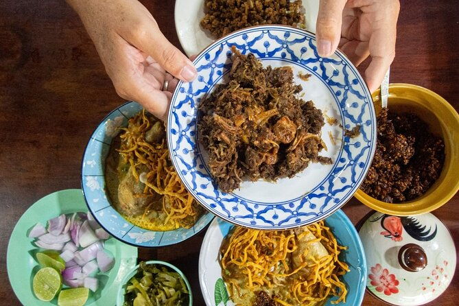 Eat Like a Local Food Tour in Hua Hin - Authentic Thai Flavors in Hua Hin: An In-Depth Review of the Eat Like a Local Food Tour