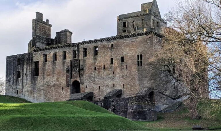 Edinburgh: 2-Day Mary, Queen of Scots Tour with Driver/Guide - The Sum Up