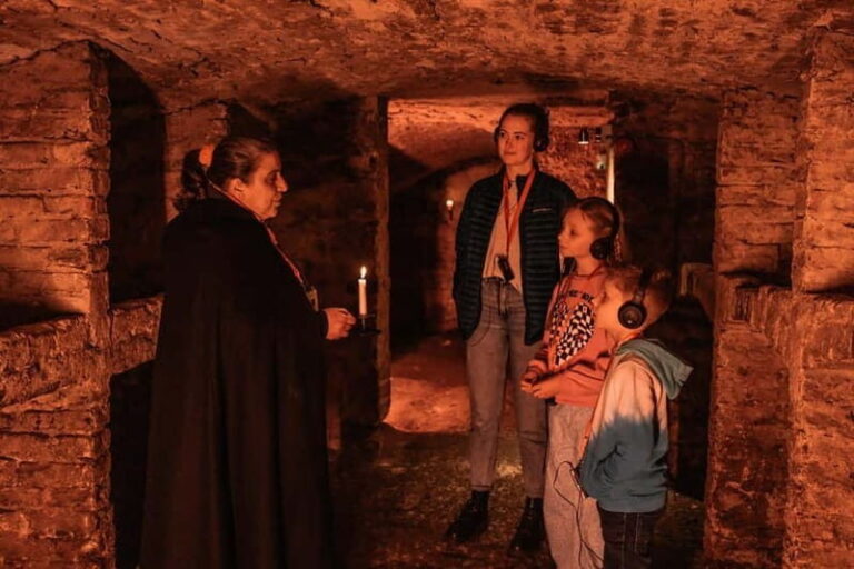 Edinburgh: Kids Multi-Sensory Underground Small-Group Tour - What to Expect from the Tour