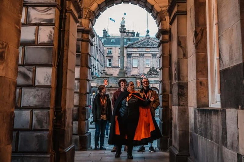 Edinburgh: Multi-Sensory Haunted Underground Tour - Exploring the Experience