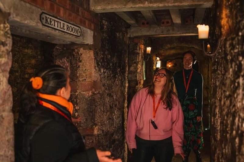Edinburgh: Multi-Sensory Small-Group Historic Vaults Tour - The Guides: Masters of the Storytelling Art