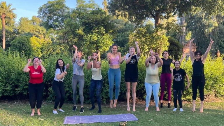 En Gironde: Group Yoga Classes All Levels - Who Would Love This Experience?
