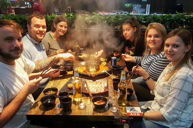 Evening Foodie Adventure in Chengdu the Land of Plenty - Authentic Flavors and Local Vibes: Our Take on the Evening Foodie Adventure in Chengdu