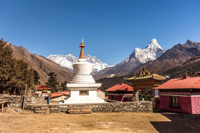 Everest Base Camp Trekking-14 nights/15 Days - Starting Point: Kathmandu and the Journey to Lukla