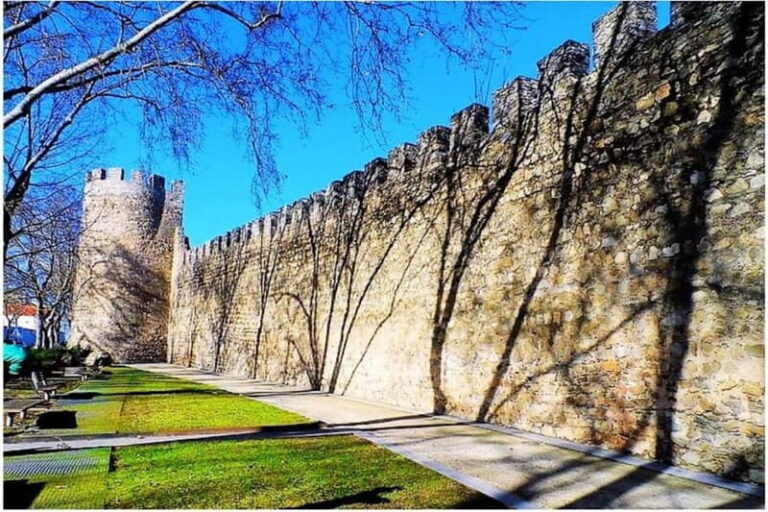Evora Ancient City & The Alentejo Private Luxury Wine Tour - The Experience of Walking in a UNESCO Heritage City