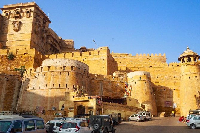 Exclusive 1-day Jaisalmer Tour with High End SUV. - Exploring Jaisalmer in Style: A Closer Look at the Exclusive 1-Day Tour