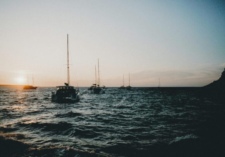 Exclusive Catamaran Sailing Adventure, BBQ & drinks on board - An In-Depth Review of the Santorini Catamaran Experience