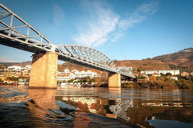Exclusive Douro Valley: 3 Wineries, 9 Wine Tastings & Lunch - What Makes This Tour Stand Out