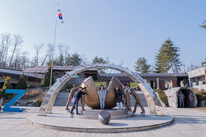 Exclusive Private DMZ Tour & War Memorial Hall or Suspension Bridge(No Shopping) - An Honest Look at the Private DMZ Tour & War Memorial Hall or Suspension Bridge