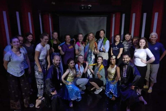 Experience Half-Day Bollywood Tour with Meal - Key Points