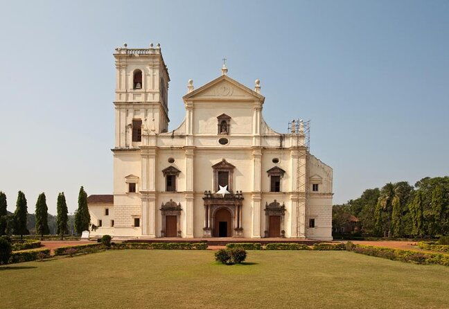 Explore Goa in a Nutshell - Visit to Se Cathedral and Basilica of Bom Jesus