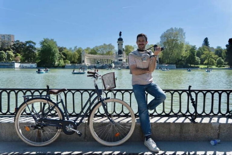 Explore Madrid by bike taking photos with Benja - The Experience’s Strengths & Considerations