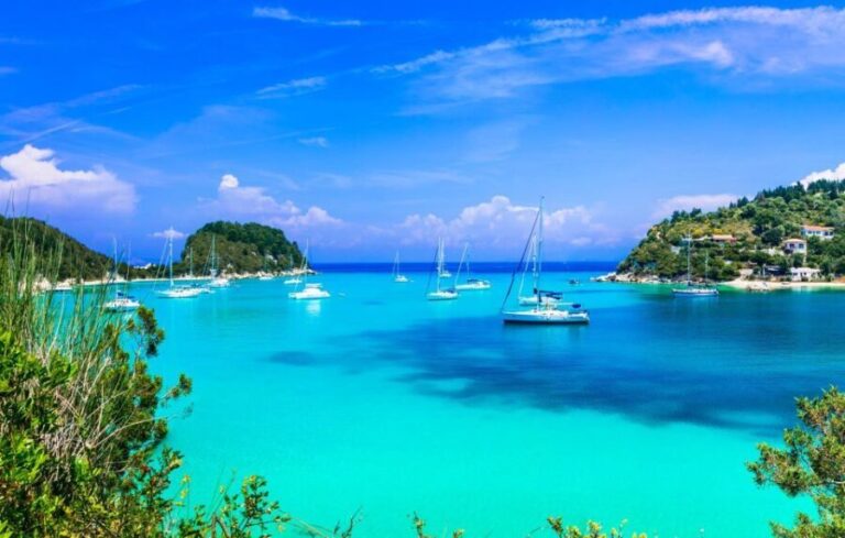 Explore Paxos & Antipaxos with Georgia boat - Private Tour - What Makes This Tour Stand Out?