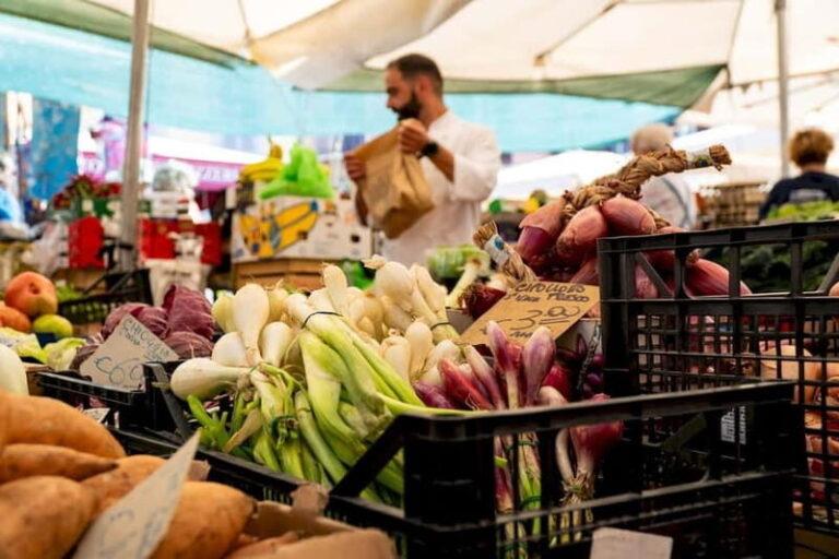 Farmers Market & Pasta Making Experience with Italian Wine - Who Will Love This Tour?