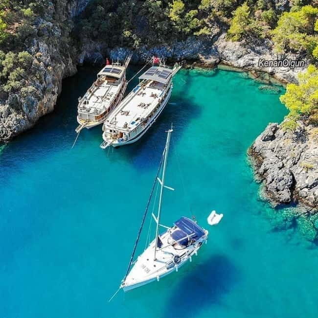 Fethiye: 12 Islands Boat Tour, Lunch, Hotel Transfer - Lunch and Refreshments