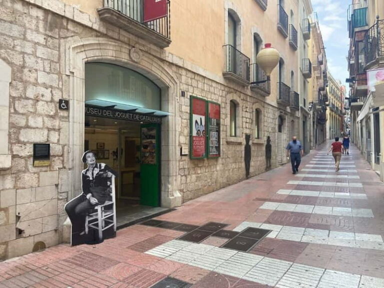 Figueres & Dali Museum Walking Tour with Tickets - The Value of This Tour