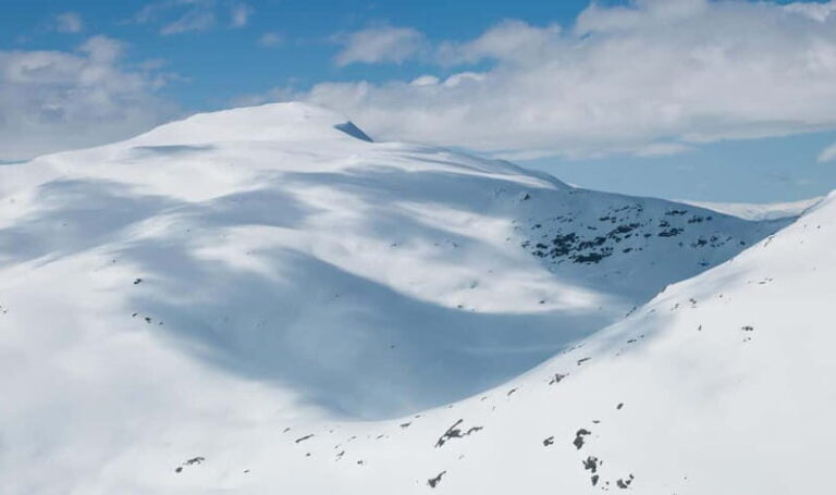 Fjords and Glacier Helicopter Tour - Comparing This Tour to Similar Experiences