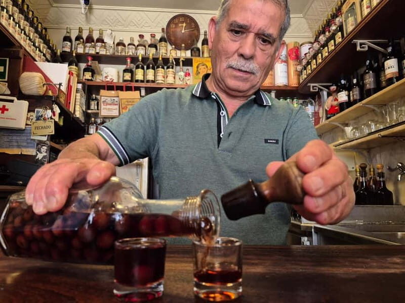 Flavors of Lisbon: Eat Like a Local - A Complete Breakdown of the Tour Experience