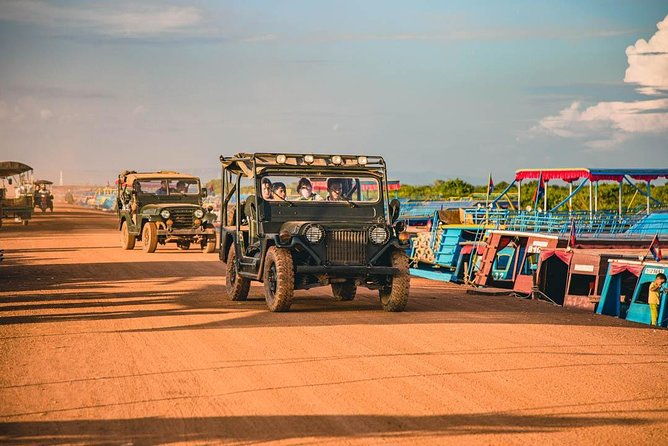 Floating Village Sunset Boat & Jeep Tour - Inclusive Drinks - A Balanced Look at the Floating Village Sunset Boat & Jeep Tour