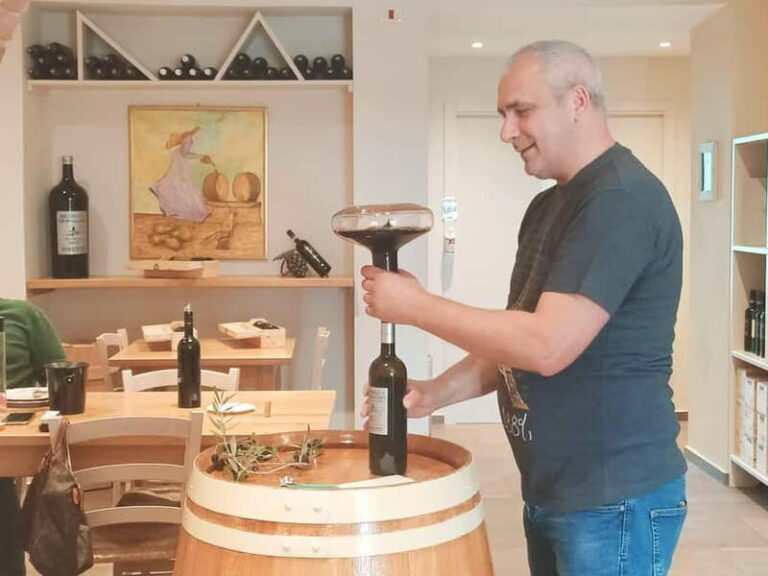 Florence: Montalcino, Montepulciano & Val d Orcia with lunch - A Day in Tuscany: A Detailed Look at the Tour