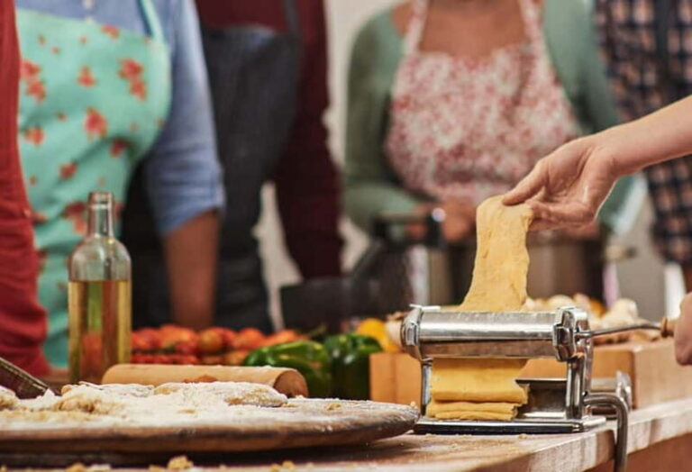Florence: Tuscan cooking class with handmade pasta and wine - Breakdown of the Experience
