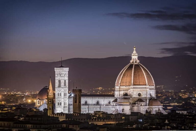 Florence Walking Tour for Women with Gelato and a Drink - Practical Details and Value